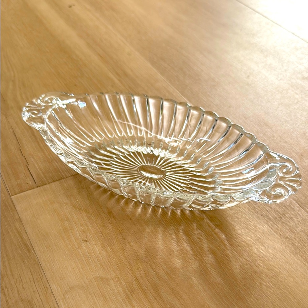 VTG Clear Oval Pressed Glass Pickle or Relish Dish